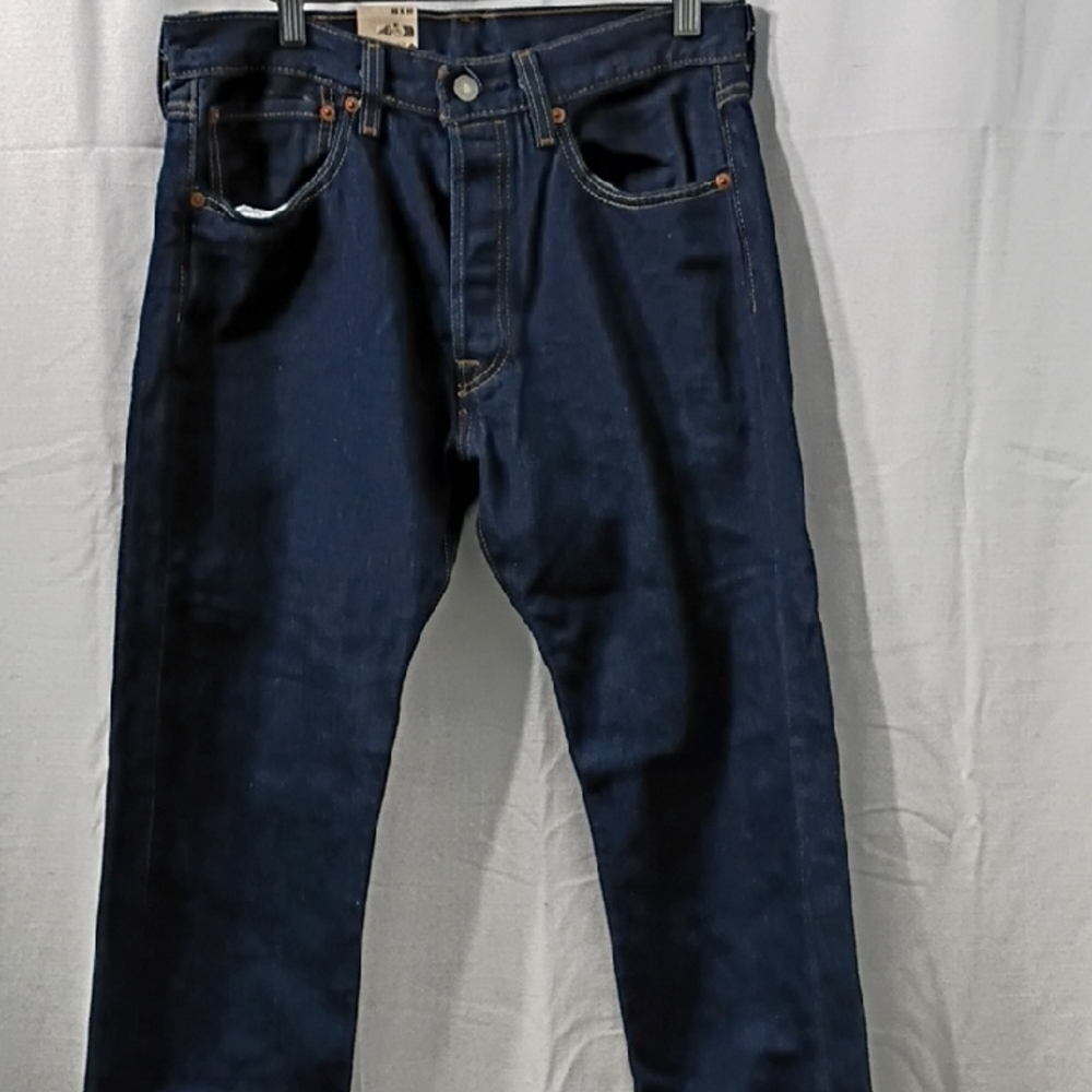 Levi's 501 Men's Dark Blue Straight Jeans Button Fly Size 32 - Picture 3 of 11